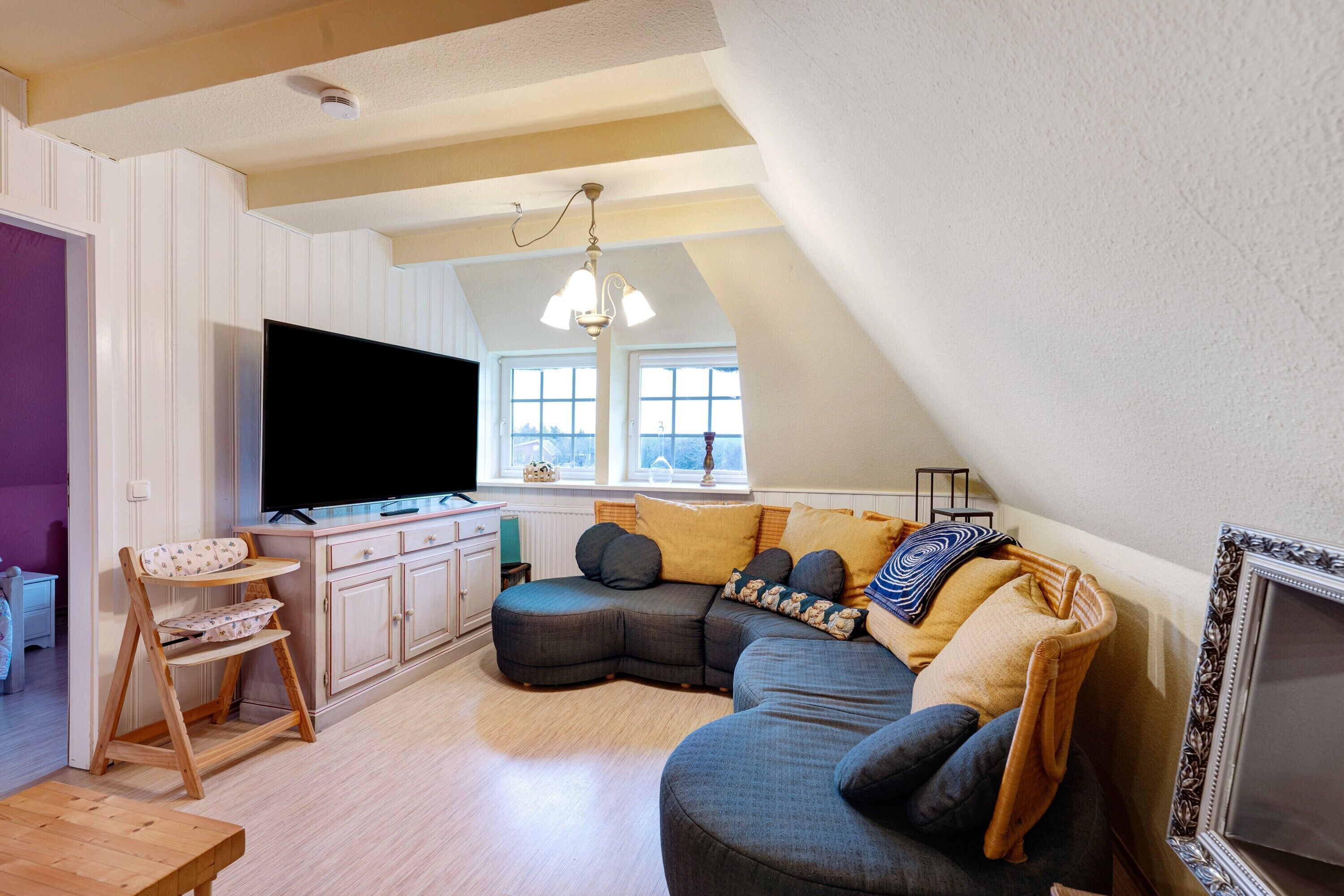 Fernseher, Stereoanlage