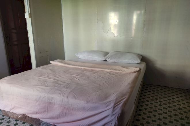 Een laptopwerkplek, gratis wifi, beddengoed