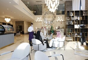 Lobby-Lounge