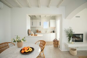 Dining - Villa Anali, Kastraki, Naxos (Kastraki)