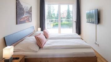 2 Schlafzimmer, Reisekinderbett, WLAN, Bettwäsche