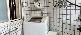 2bd/2ba Luxury Home with City Skyline View|10-min walk to Taipei 101 & Xiangshan