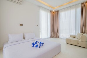 Villa, 4 Bedrooms | 4 bedrooms, individually decorated, individually furnished, desk - Aurelia Villa by Betterplace (Canggu)