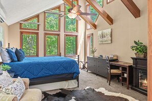 3 habitaciones, escritorio, tabla de planchar con plancha y wifi gratis