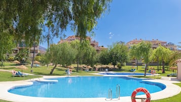 Family Apartment, Multiple Bedrooms, 2 Bathrooms (Luxury Mijas Golf, Pool & Pet Retreat) | Pool | Seasonal outdoor pool