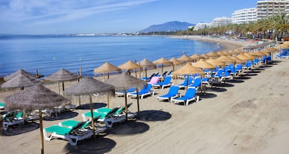 Luxury Mijas Golf, Pool & Pet Retreat