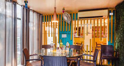 Fabhotel Prime Deccan 8