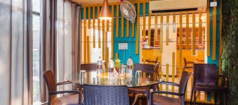 Fabhotel Prime Deccan 8