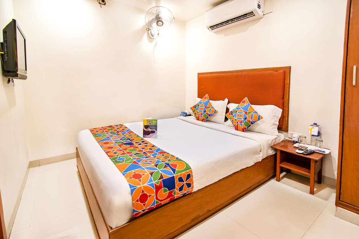 Deluxe Room | Egyptian cotton sheets, premium bedding, in-room safe, free WiFi