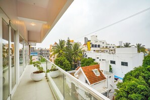 Balcony - Fabhotel Bougainvillea Suites (Bengaluru)
