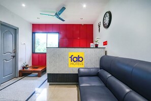 Reception - Fabhotel Fortune Begumpet (Hyderabad)