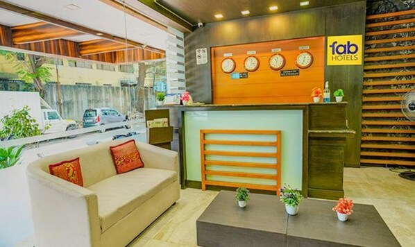 Reception - Fabhotel The Green City (Chennai)
