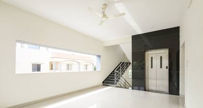 Fabhotel Karthikeya Residency