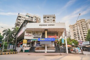 숙박 시설 입구