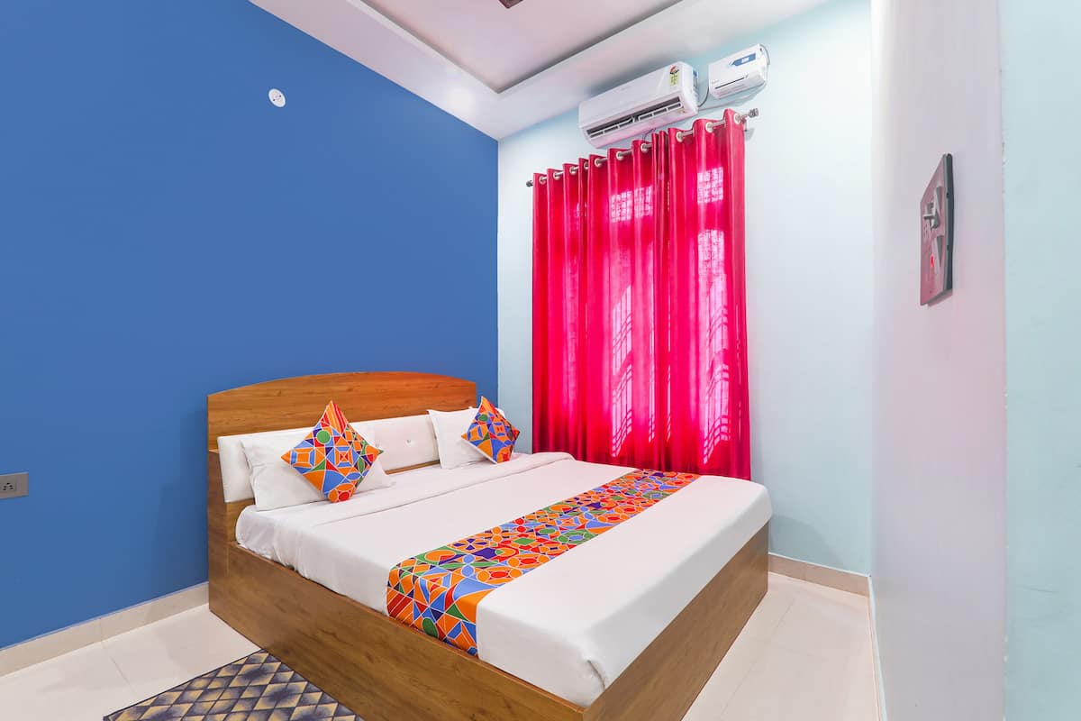 Deluxe Room | Egyptian cotton sheets, premium bedding, in-room safe, free WiFi