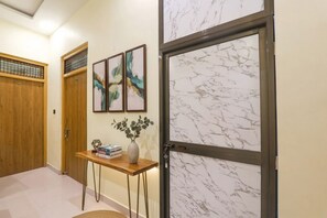 Lobby - FabHotel Rameshwaram Guest House (Faizabad)