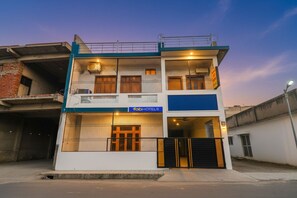 Exterior - FabHotel Rameshwaram Guest House (Faizabad)