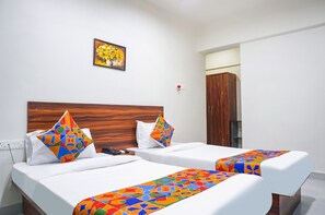 埃及棉床单、高档床上用品、客房内保险箱、隔音