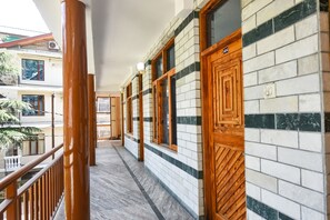 Lobby - Fabhotel Hadimba Heights (Manali)