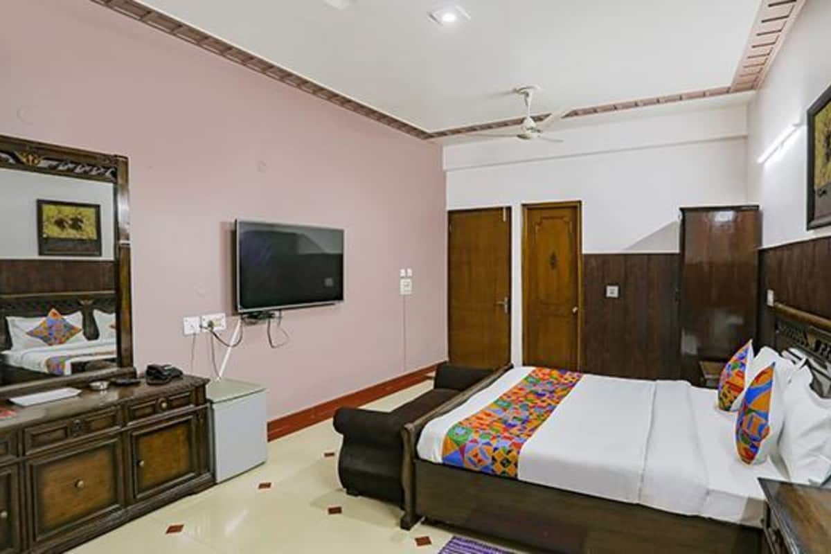 Premium Room | 1 bedroom, Egyptian cotton sheets, premium bedding, in-room safe