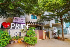 Exterior - Fabhotel Humming Suites (Bengaluru)