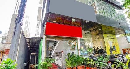 Fabhotel Rlv Green Palace