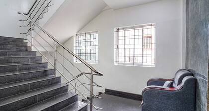 Fabhotel Rlv Green Palace