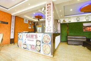 Reception - FabHotel Joaquim Beachside Resort (Baga)