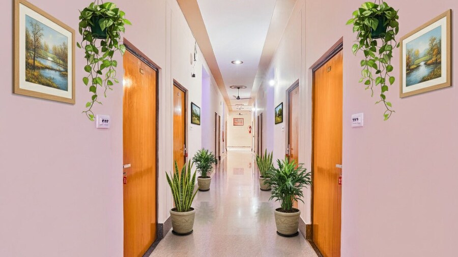 Fabhotel Shree Venkatesh Nileyam