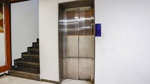 Immagine non classificata, 2 di 24, pulsante