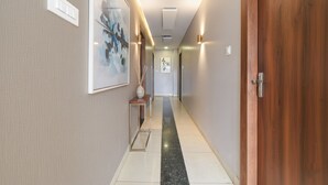 Unclassified image, 3 of 43, button - Fabhotel Raghumani Palace (Ujjain)