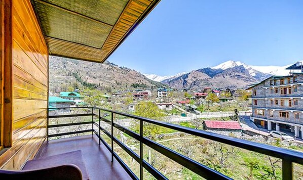 Balcony - Fabhotel Itm Elysian (Manali)