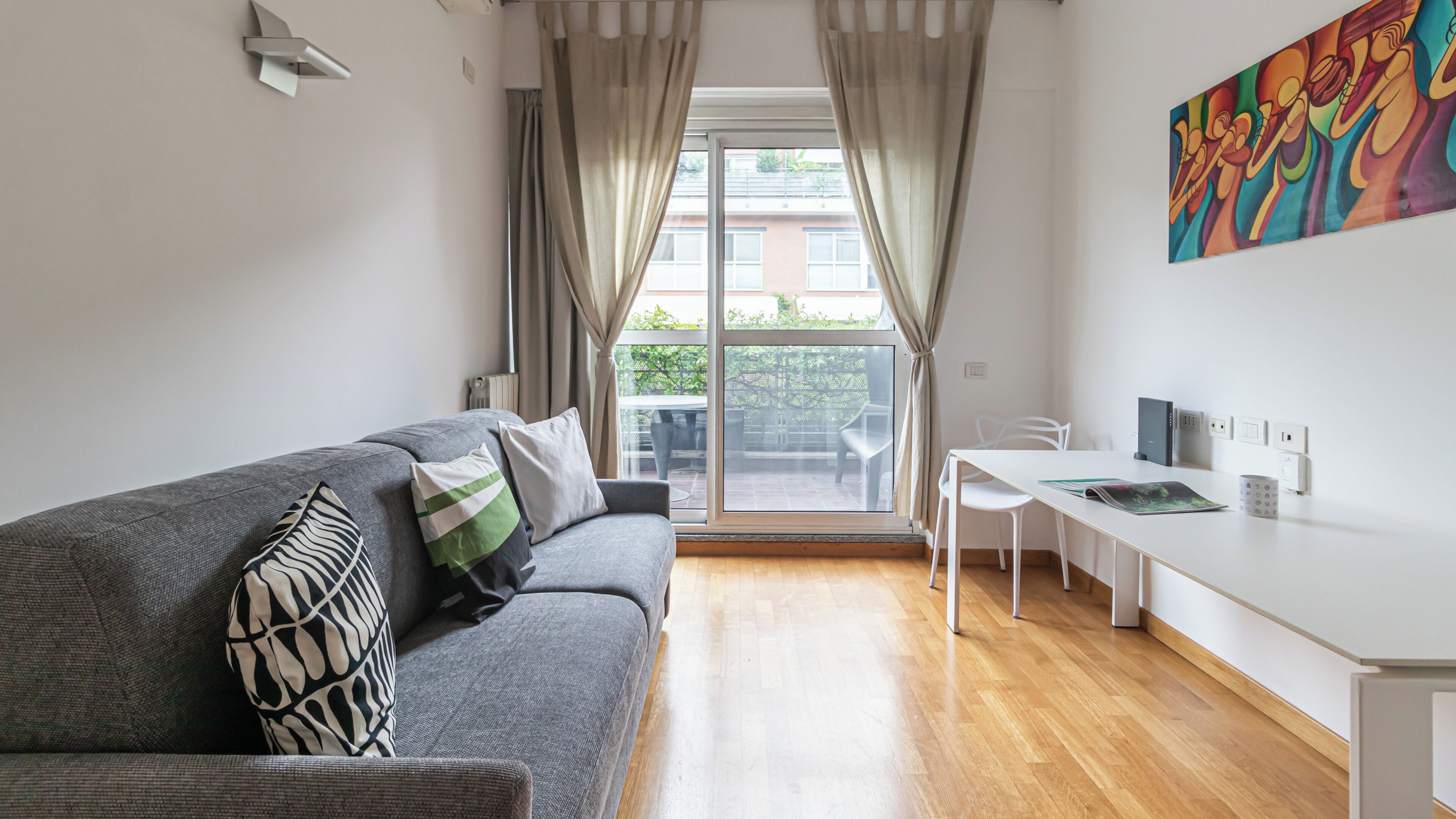 Apartment (2 Bedrooms) | Front of property