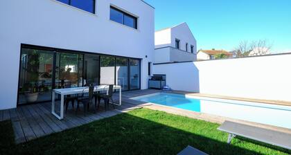 Magnifique Villa proche centre Toulouse, Piscine, Clim, 4 chambres, 4 SDB