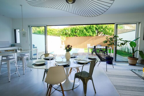 Magnifique Villa proche centre Toulouse, Piscine, Clim, 4 chambres, 4 SDB