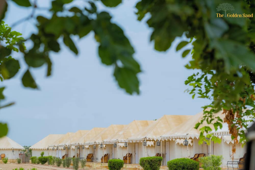 Golden Sand Resort Camp Swimming Pool - Khabha