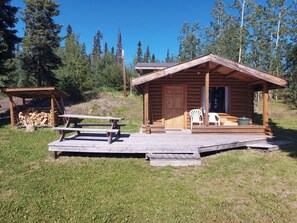 Standard-Ferienhütte, eigenes Bad, Seeblick | Kostenloses WLAN, Bettwäsche