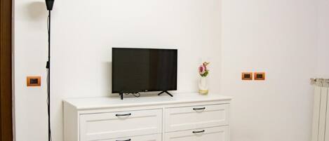 3 dormitorios, tabla de planchar con plancha, cuna de viaje y wifi