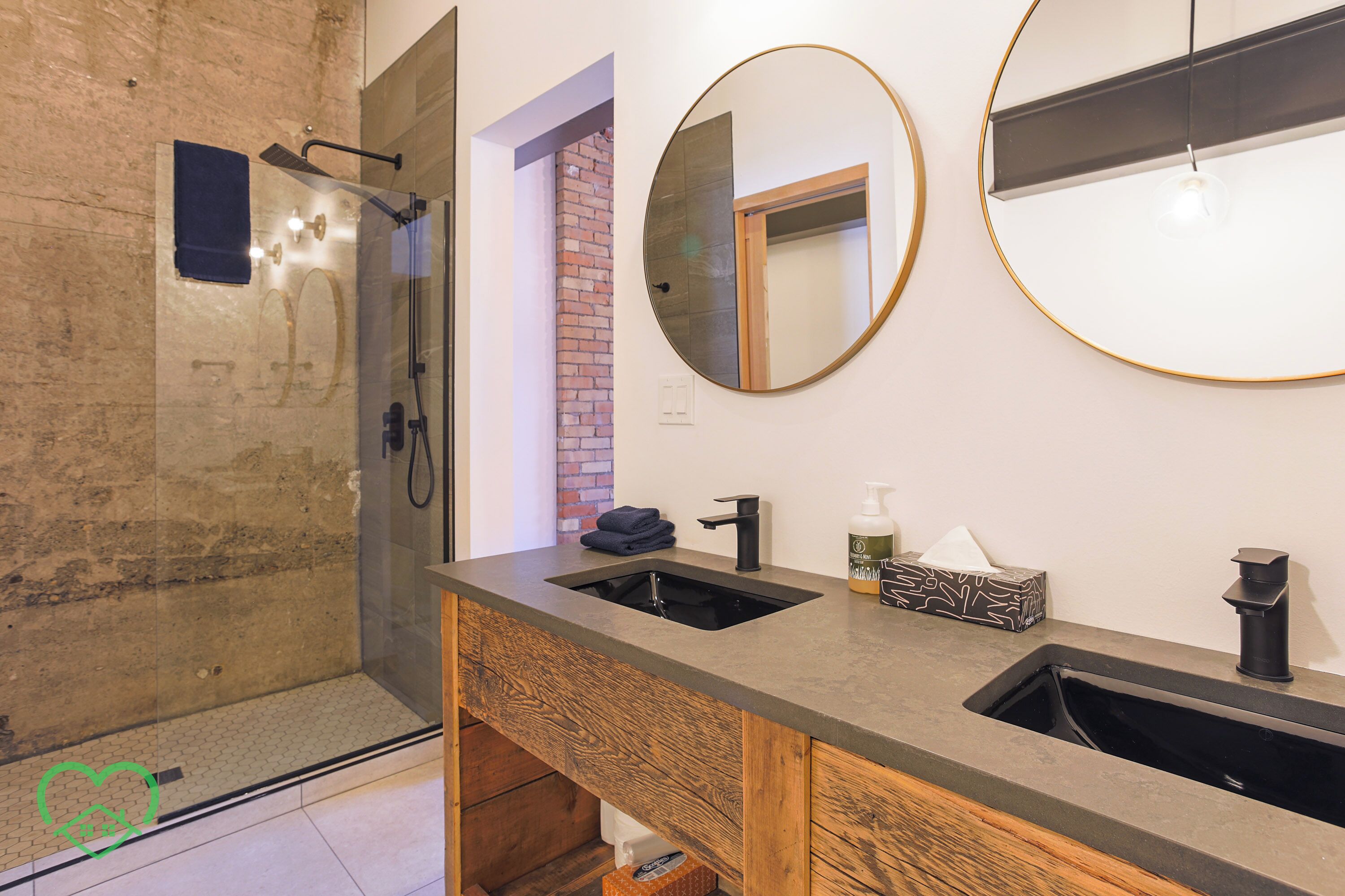 Shower, eco-friendly toiletries, hair dryer, towels