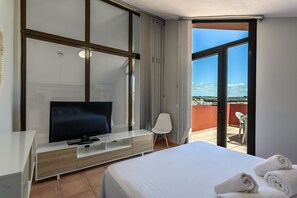 3 quartos, ferros/tábuas de passar roupa, Wi-Fi de cortesia