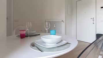 Apartment (1 Bedroom) | Interior