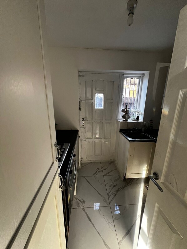 Interior - Cozy 2 Bedhouse 20mins From Manchester City Centre (Oldham)