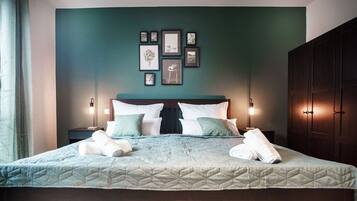 2 Schlafzimmer, Schreibtisch, Bügeleisen/Bügelbrett, kostenloses WLAN