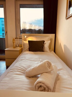 3 Schlafzimmer, kostenloses WLAN, Bettwäsche