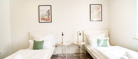 7 sovrum, skrivbord, strykjärn/strykbräda och gratis wi-fi