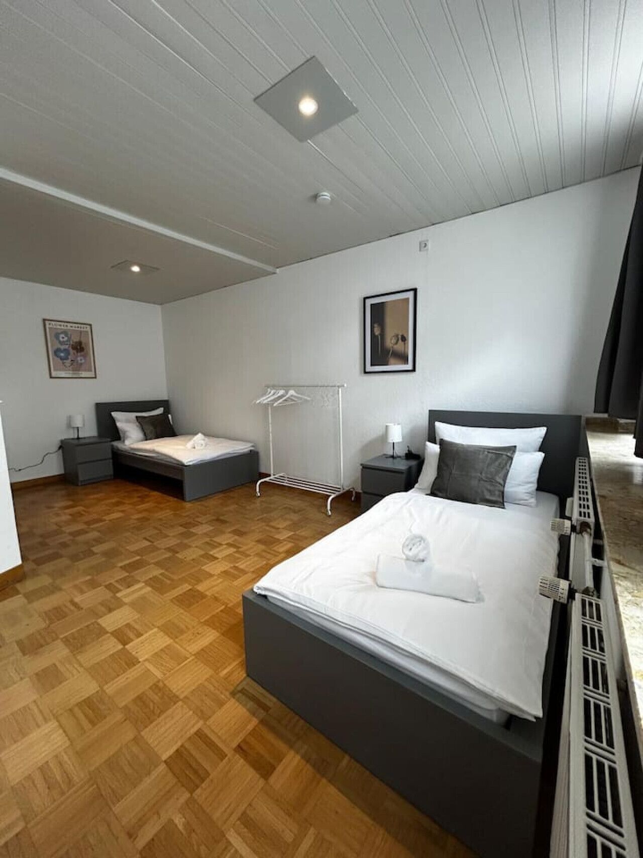 4 habitaciones, tabla de planchar con plancha y wifi gratis 