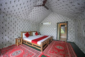 Tente Classique | 1 chambre, draps en coton égyptien, literie de qualité supérieure