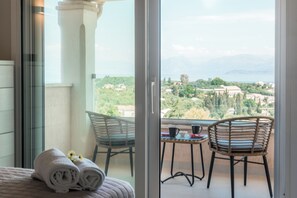 3 quartos, ferros/tábuas de passar roupa, Wi-Fi, roupa de cama
