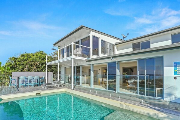 Pool - Spectacular Beachside Living, Sunrise Beach (Sunrise Beach)