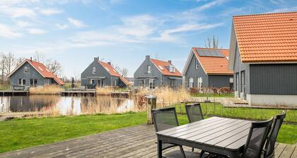 Freistehendes 4-Personen-Haus am Wasser